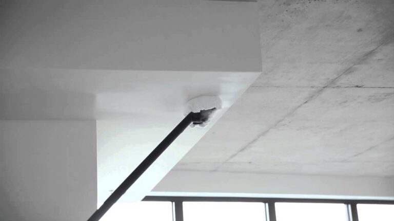 Limpieza Rápida y Eficaz de Tejas de Aluminio